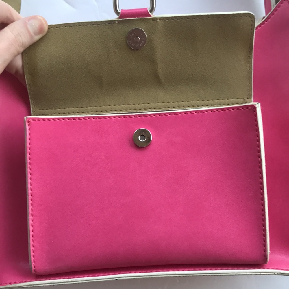 Y2K Vintage Barbie Pink Girly Soho Flap Shoulder Bag Preppy Purse Vegan Mob Wife - Picture 8 of 17